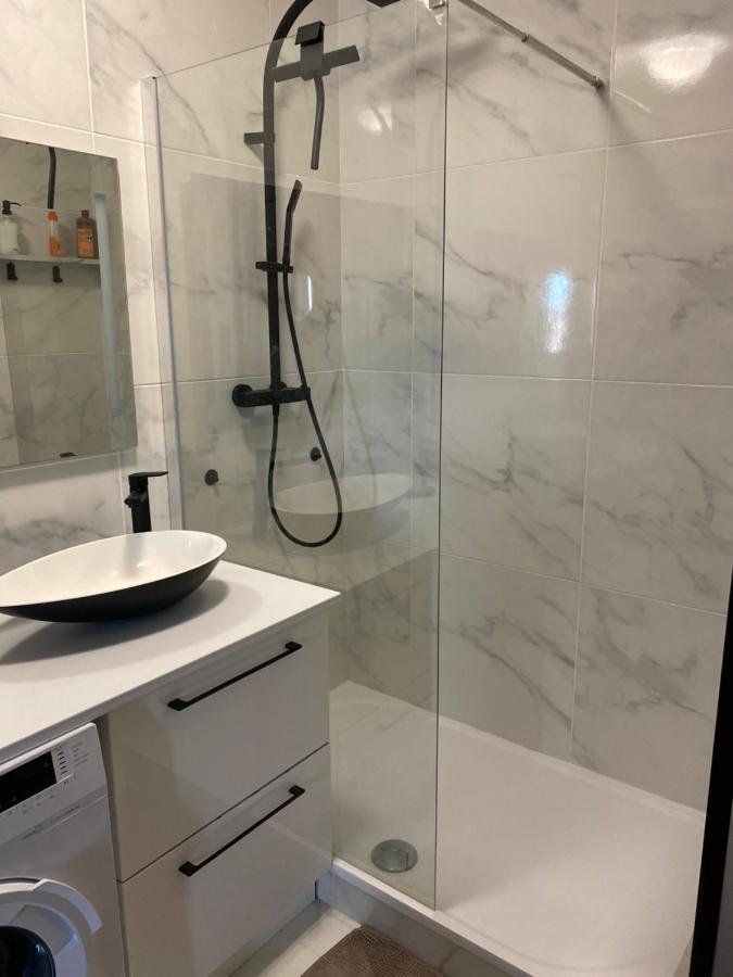 Apartamento Appt T2 Proche Gare De Beziers Impasse Fay Exterior foto